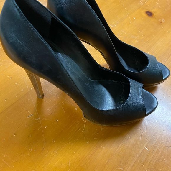 Black Aldo high heels size 8 - Picture 3 of 3